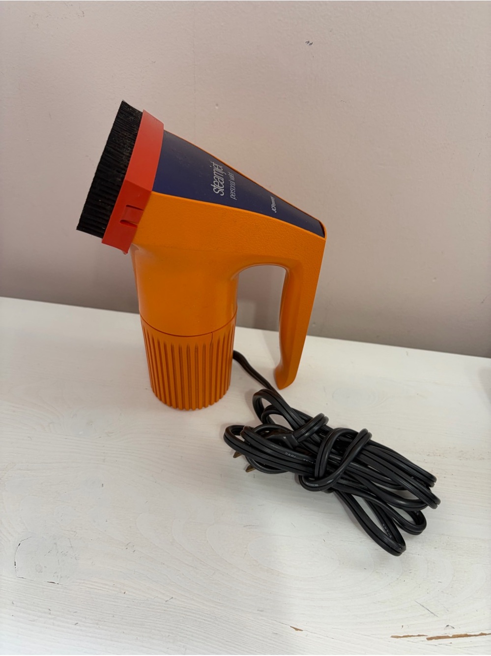 vintage J.C. Penney Steamjet Personal Valet clothing steamer.
